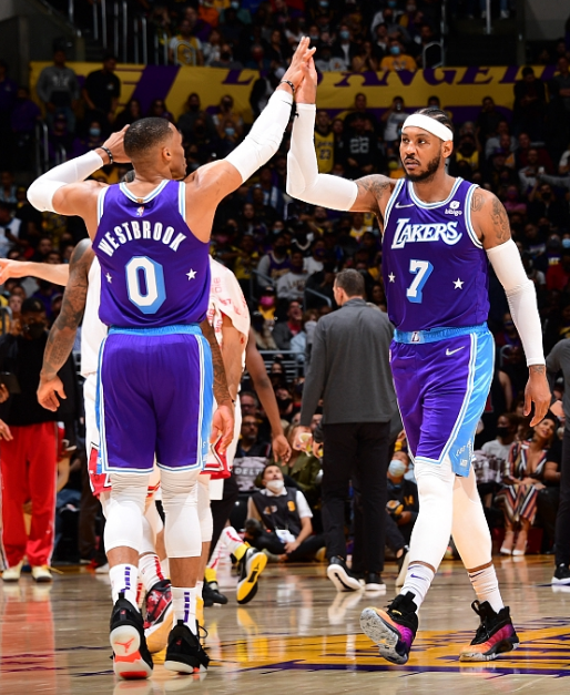 赛地聚焦：国王杯冲刺阶段热度飙升，国际米兰手感冰凉，底气十足，年轻球员得到机会的简单介绍