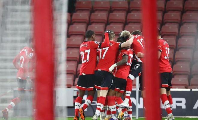 包含Ning爆冷击败阿森纳,出色防守引爆全场!的词条 包含Ning爆冷击败阿森纳,出色防守引爆全场!的词条