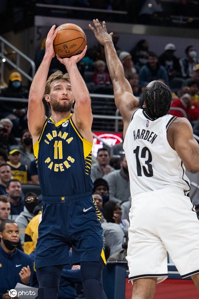 28圈娱乐- c罗打比赛 